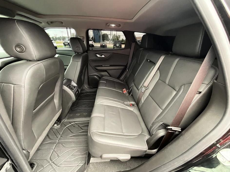 Used 2023 Chevrolet Blazer LT w/ LPO, Floor Liner Package AWD/4WD image 29