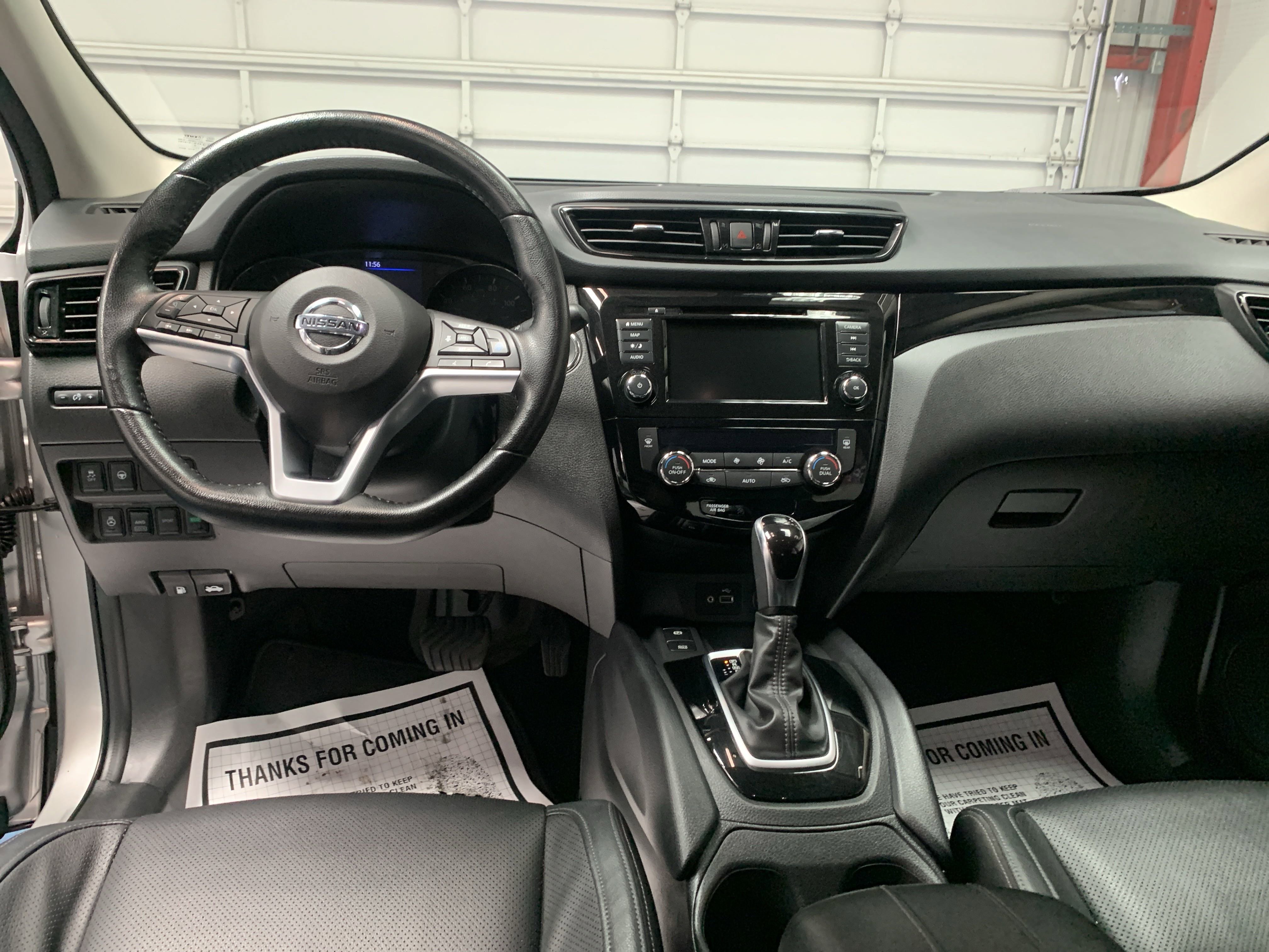 Used 2022 Nissan Rogue Sport SL image 14