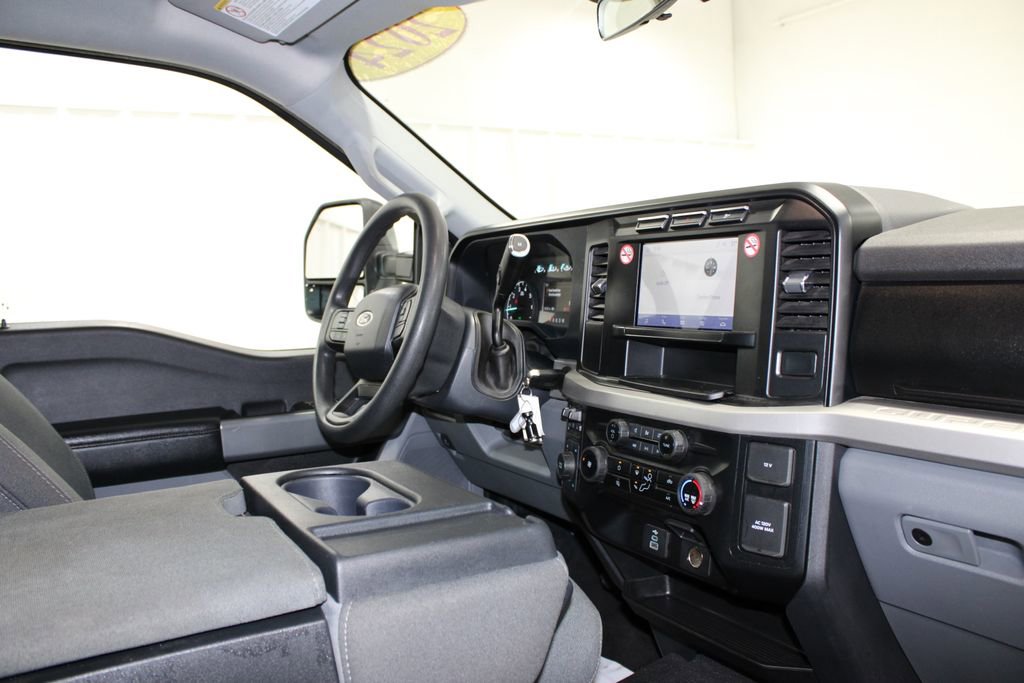 Used 2024 Ford F250 XLT image 40