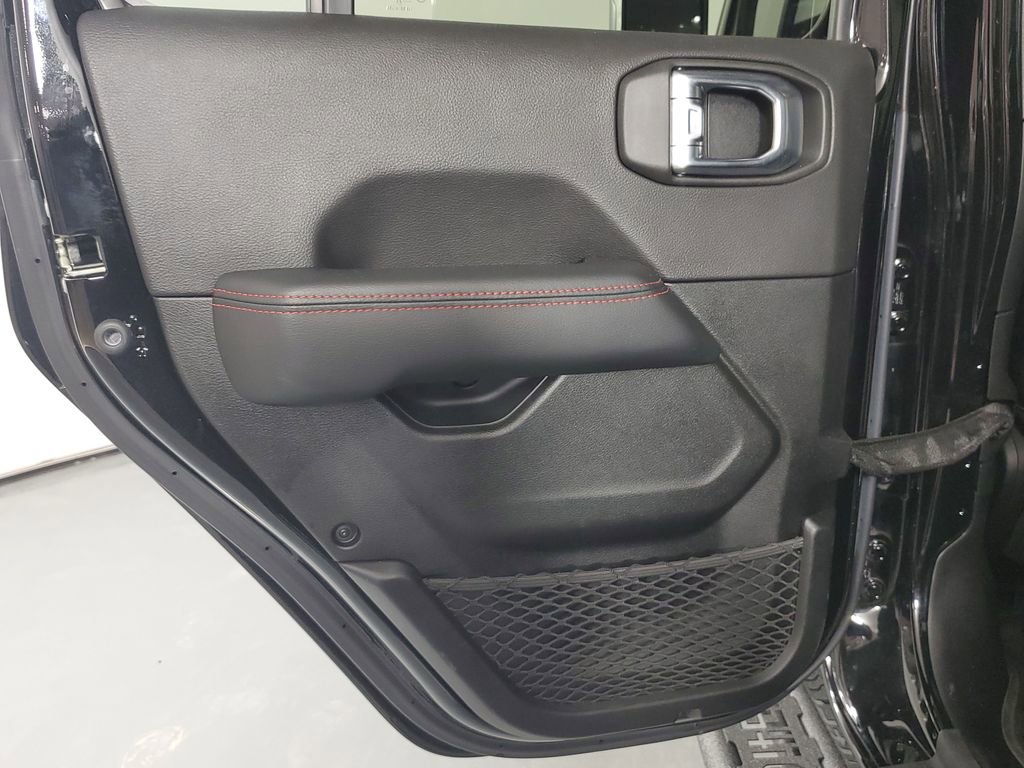 Used 2023 Jeep Gladiator Rubicon w/ Cold Weather Group image 34