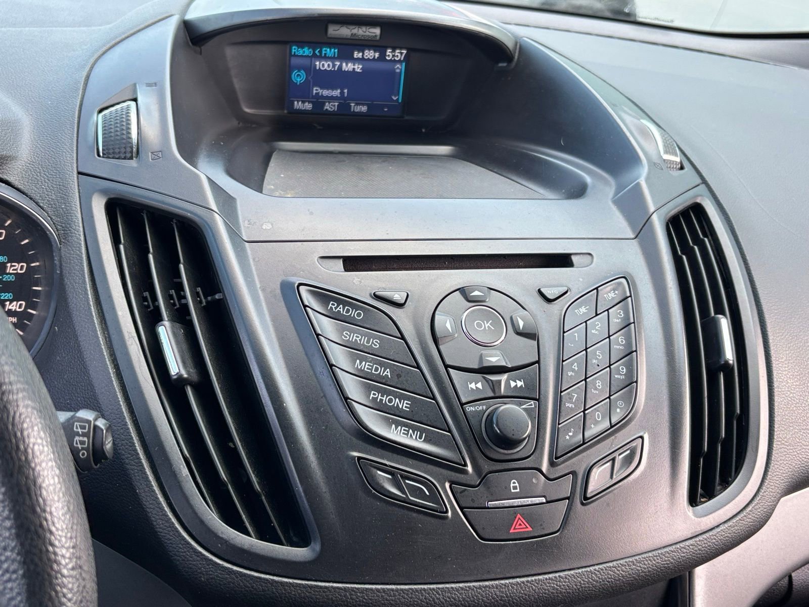 Used 2013 Ford Escape SE FWD image 20