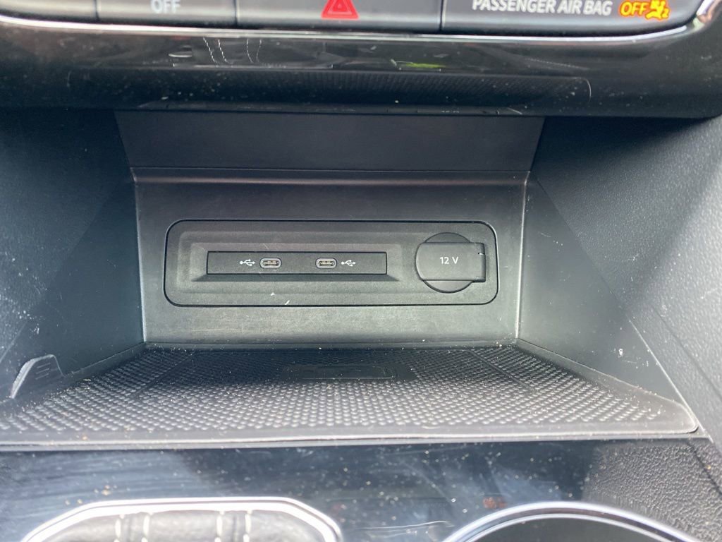 Used 2023 Volkswagen Atlas Cross Sport SE w/ Panoramic Sunroof Package image 25