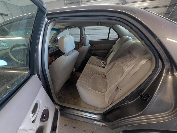 Used 2003 Buick Century Custom FWD image 22