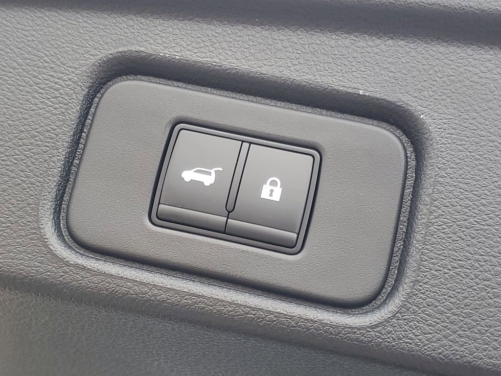 New 2025 Nissan Pathfinder SL image 8