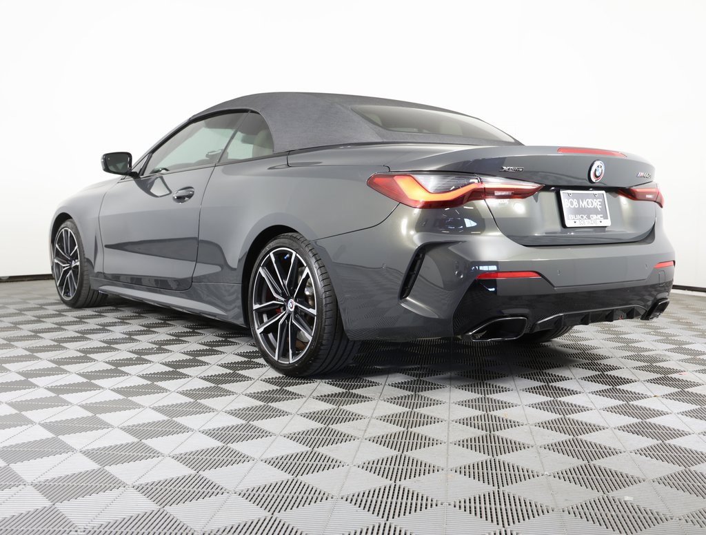 Used 2023 BMW 440i xDrive Convertible w/ Premium Package image 11