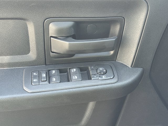 New 2026 RAM 3500 Tradesman w/ Chrome Appearance Group A AWD/4WD image 25