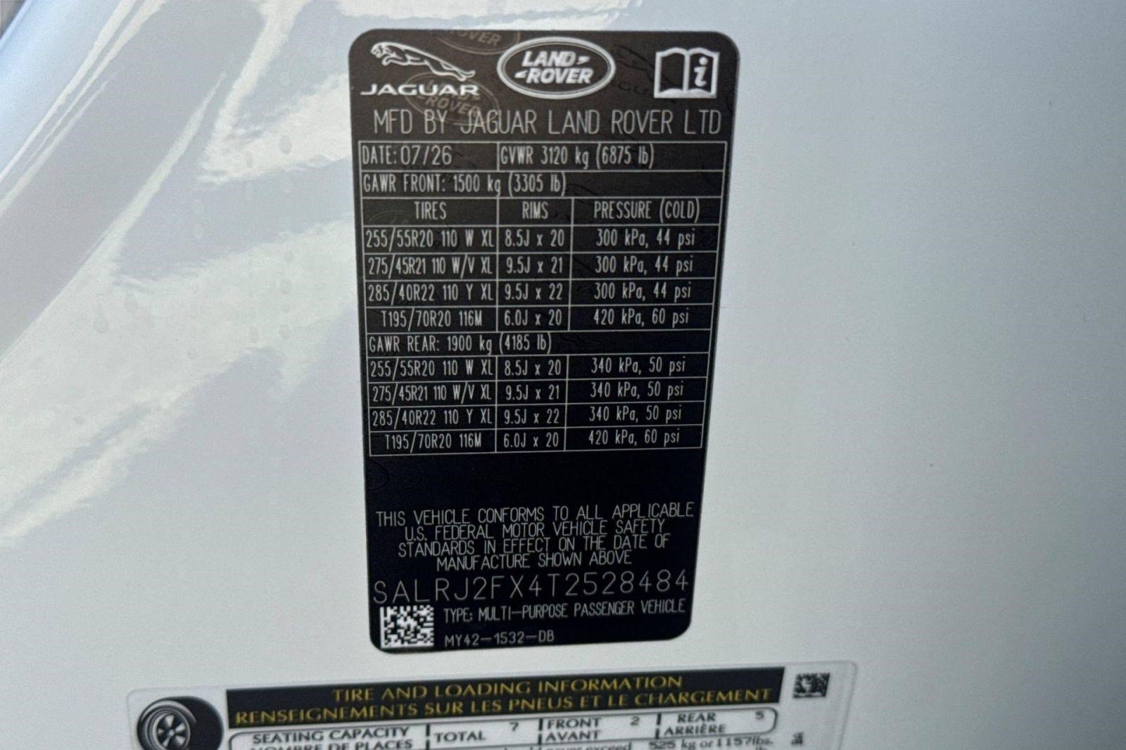 New 2026 Land Rover Discovery S AWD/4WD image 27