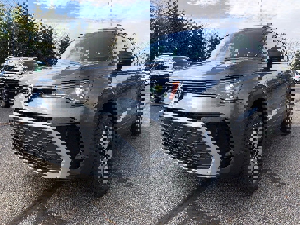 New 2025 Volkswagen Taos S image 3