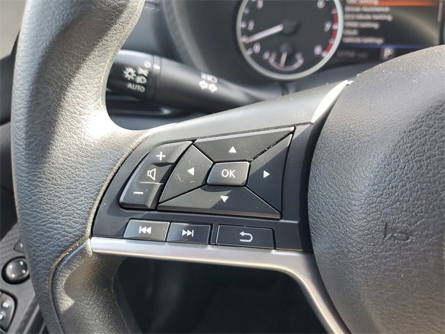 Used 2025 Nissan Sentra SV image 26