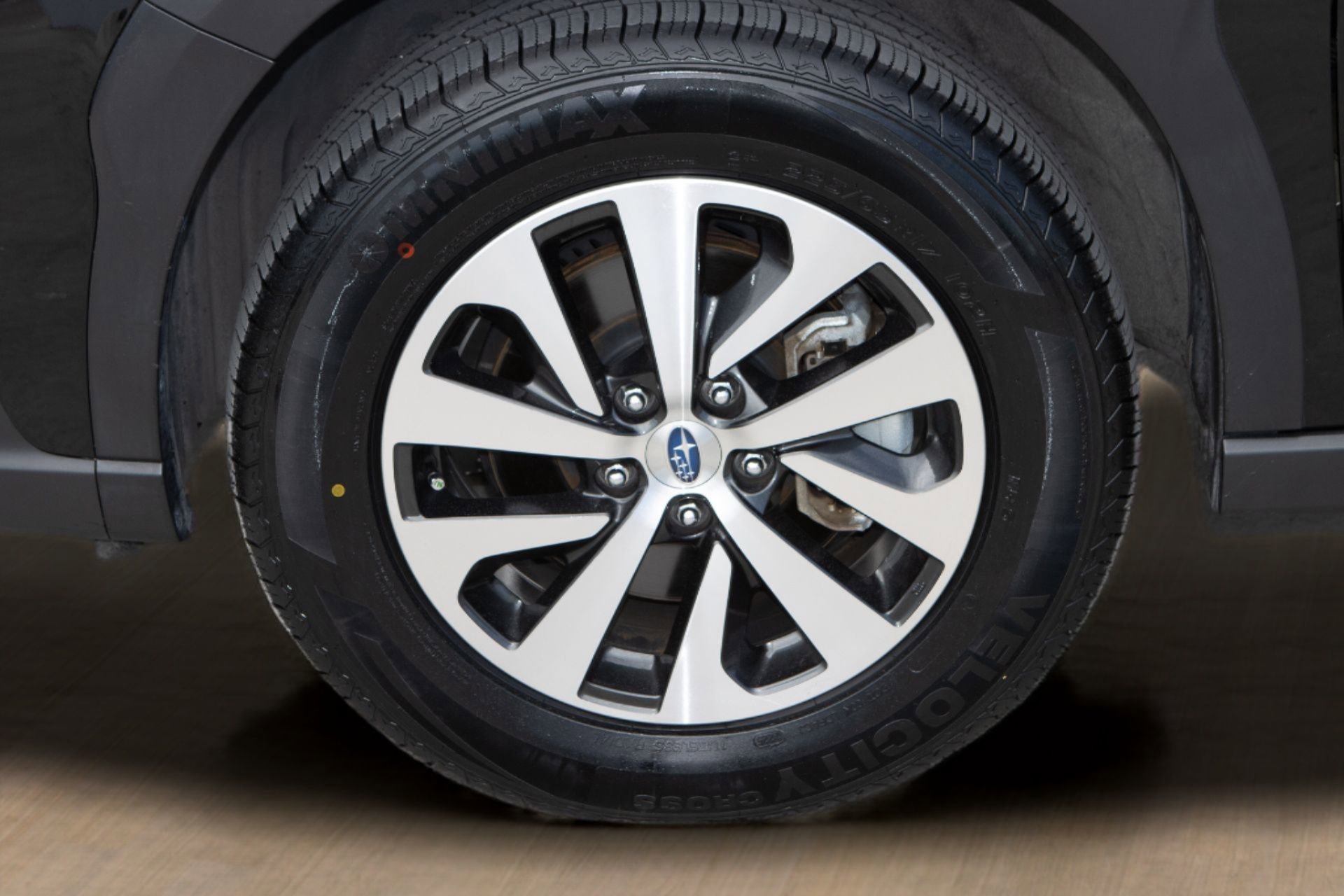 Used 2023 Subaru Outback Premium image 37