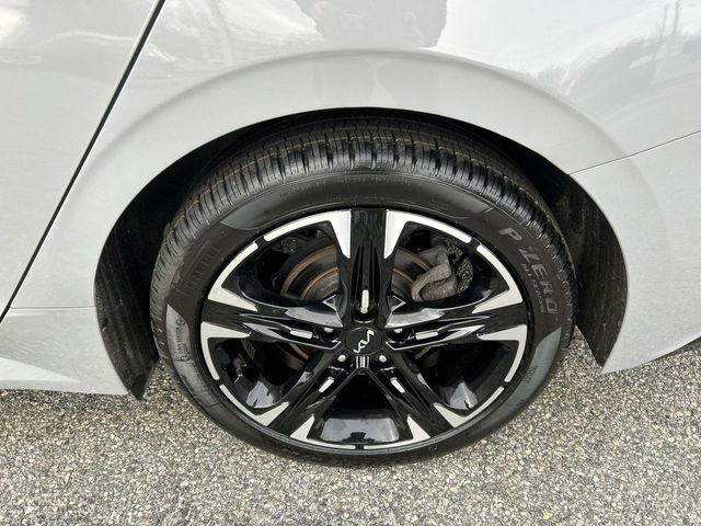 Used 2023 Kia K5 GT-Line image 11