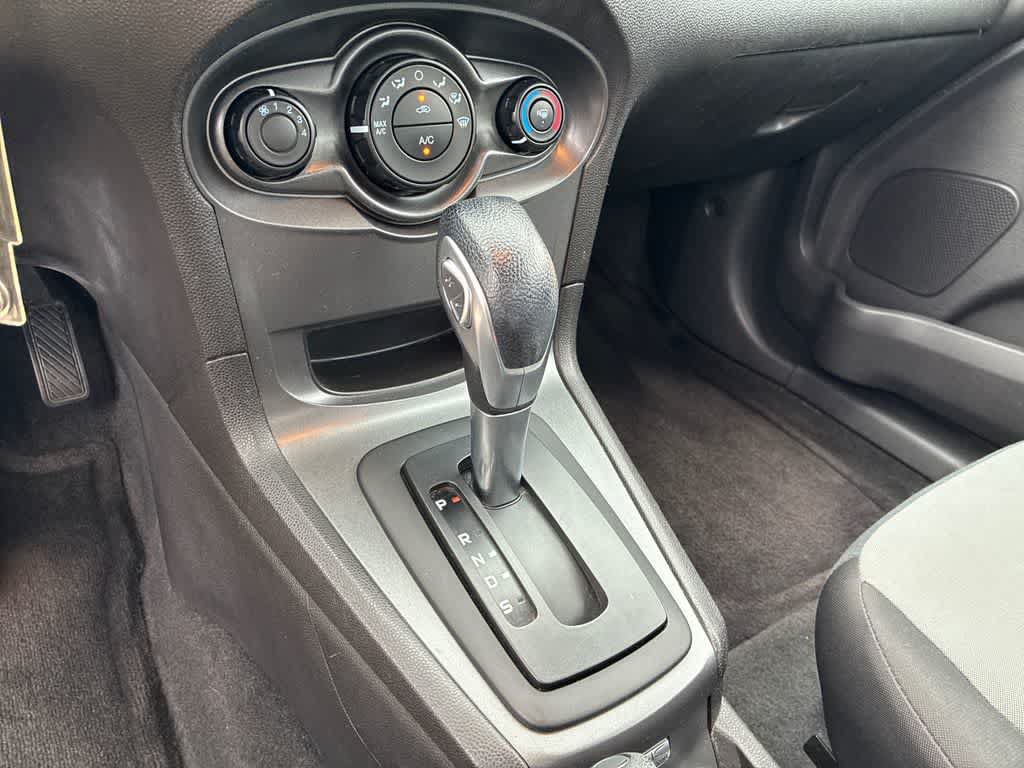 Used 2015 Ford Fiesta S FWD image 26