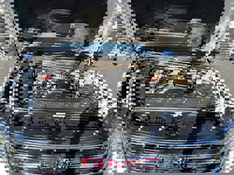 Used 2020 GMC Sierra 2500 SLT w/ Driver Alert Package I AWD/4WD image 45