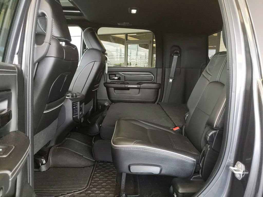 Used 2022 RAM 3500 Limited AWD/4WD image 18