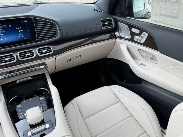 New 2025 Mercedes-Benz GLS 450 4MATIC image 35