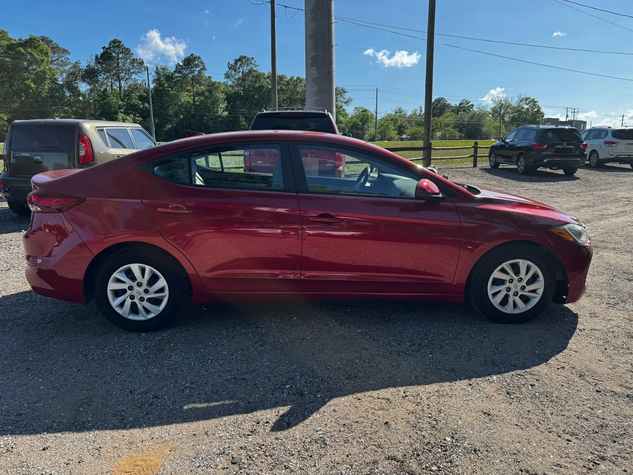 Used 2017 Hyundai Elantra SE FWD image 9