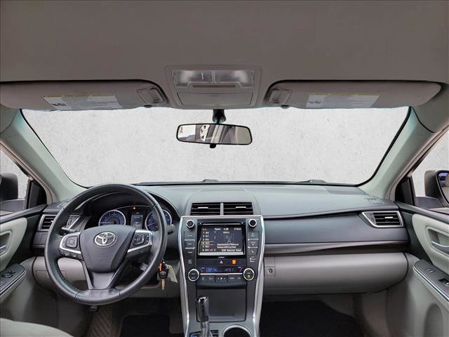 Used 2017 Toyota Camry XLE FWD image 13