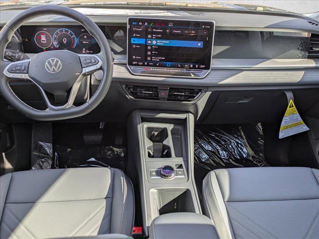 New 2026 Volkswagen Tiguan SE image 11