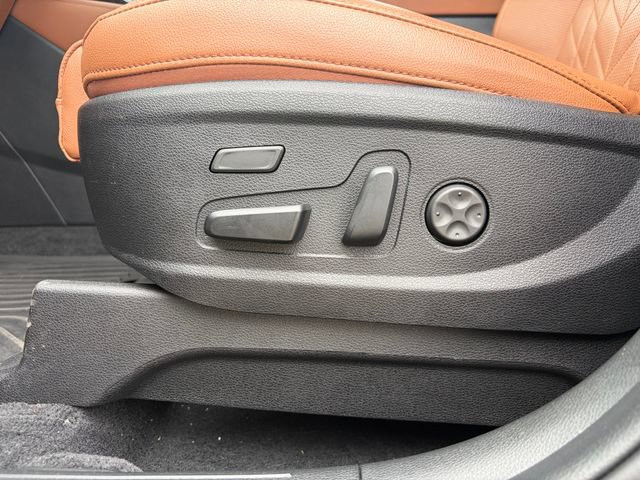 Used 2025 Kia Telluride SX X-Line AWD/4WD image 14
