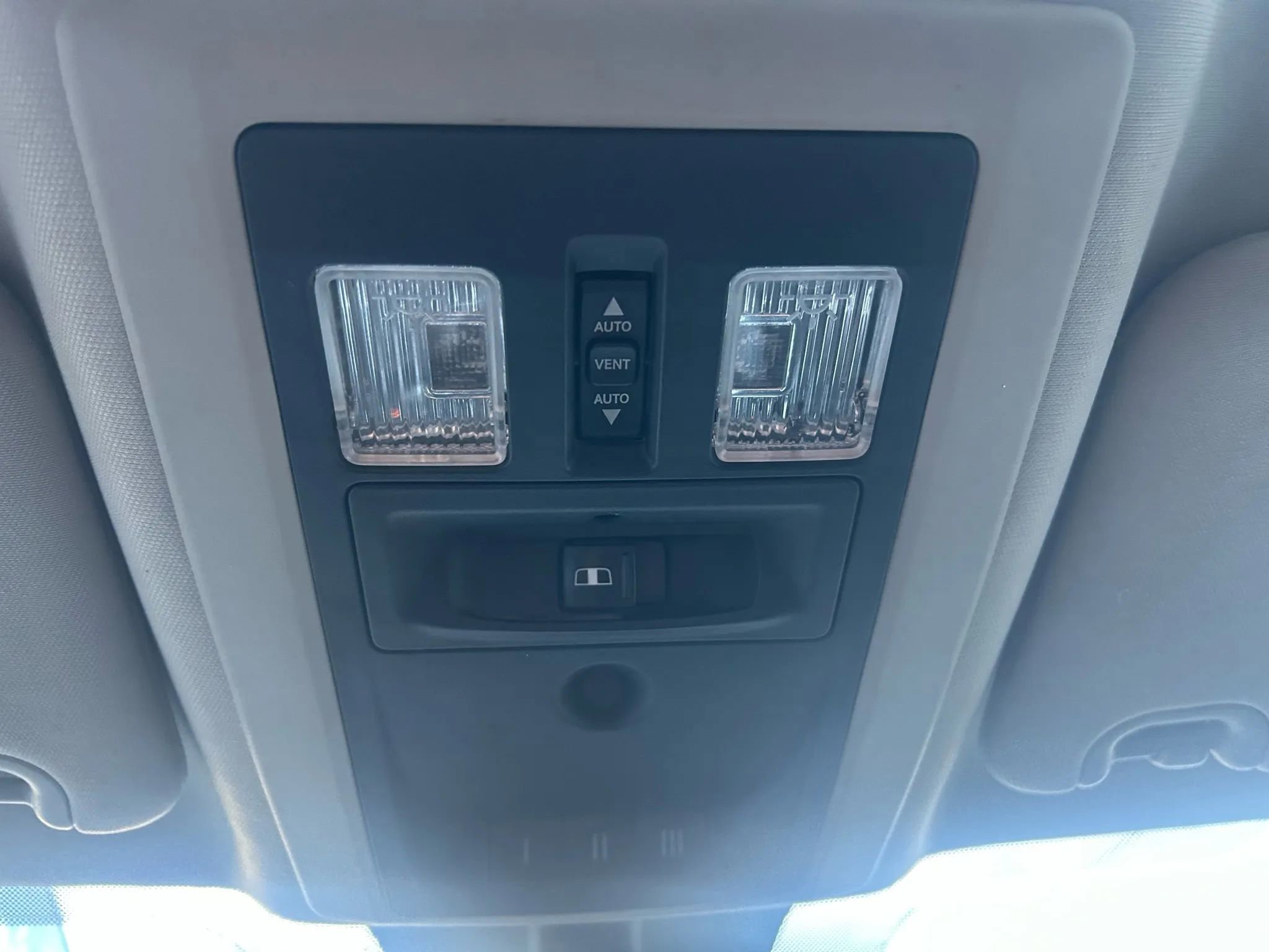 Used 2016 RAM 1500 Sport image 14