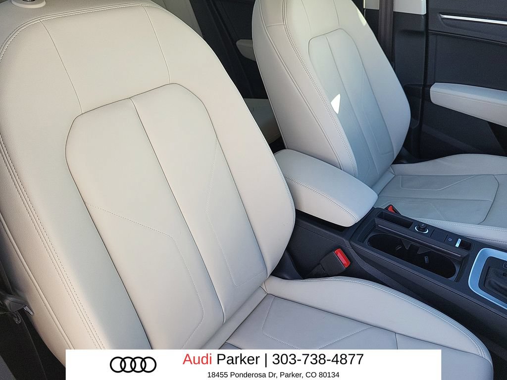 Used 2025 Audi Q3 2.0T Premium Plus w/ Premium Plus Package AWD/4WD image 14