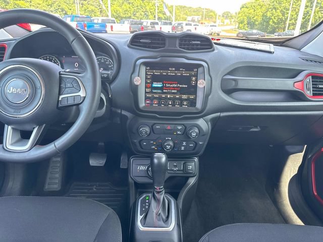 Used 2023 Jeep Renegade Trailhawk AWD/4WD image 20