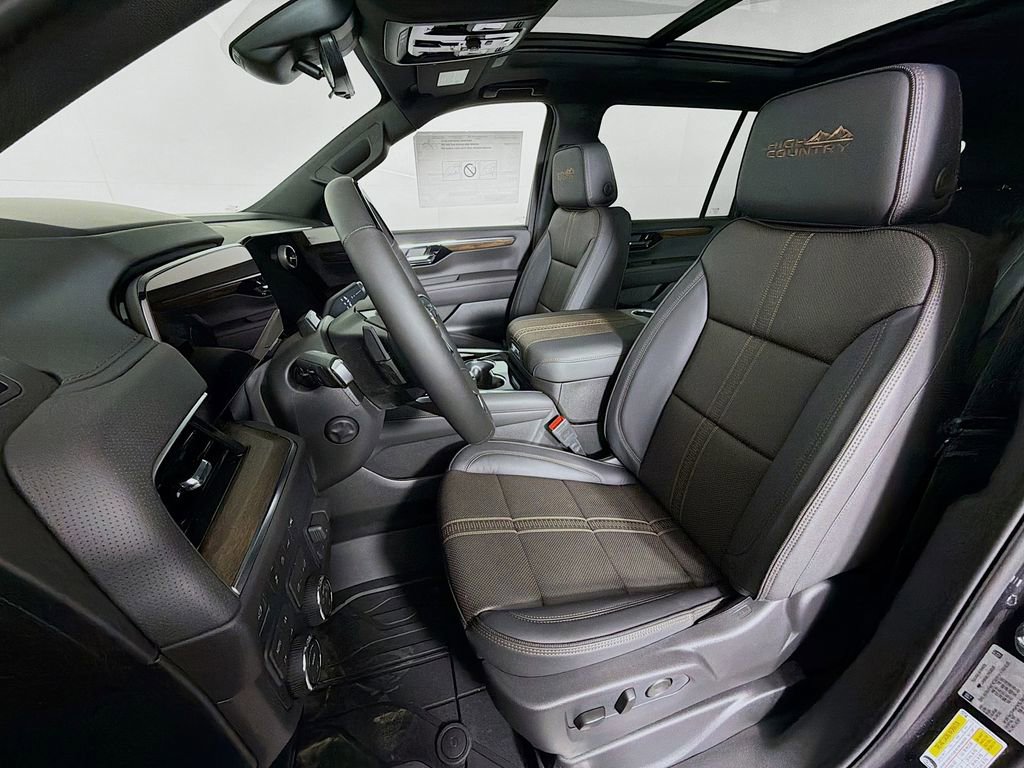 New 2026 Chevrolet Suburban High Country image 11