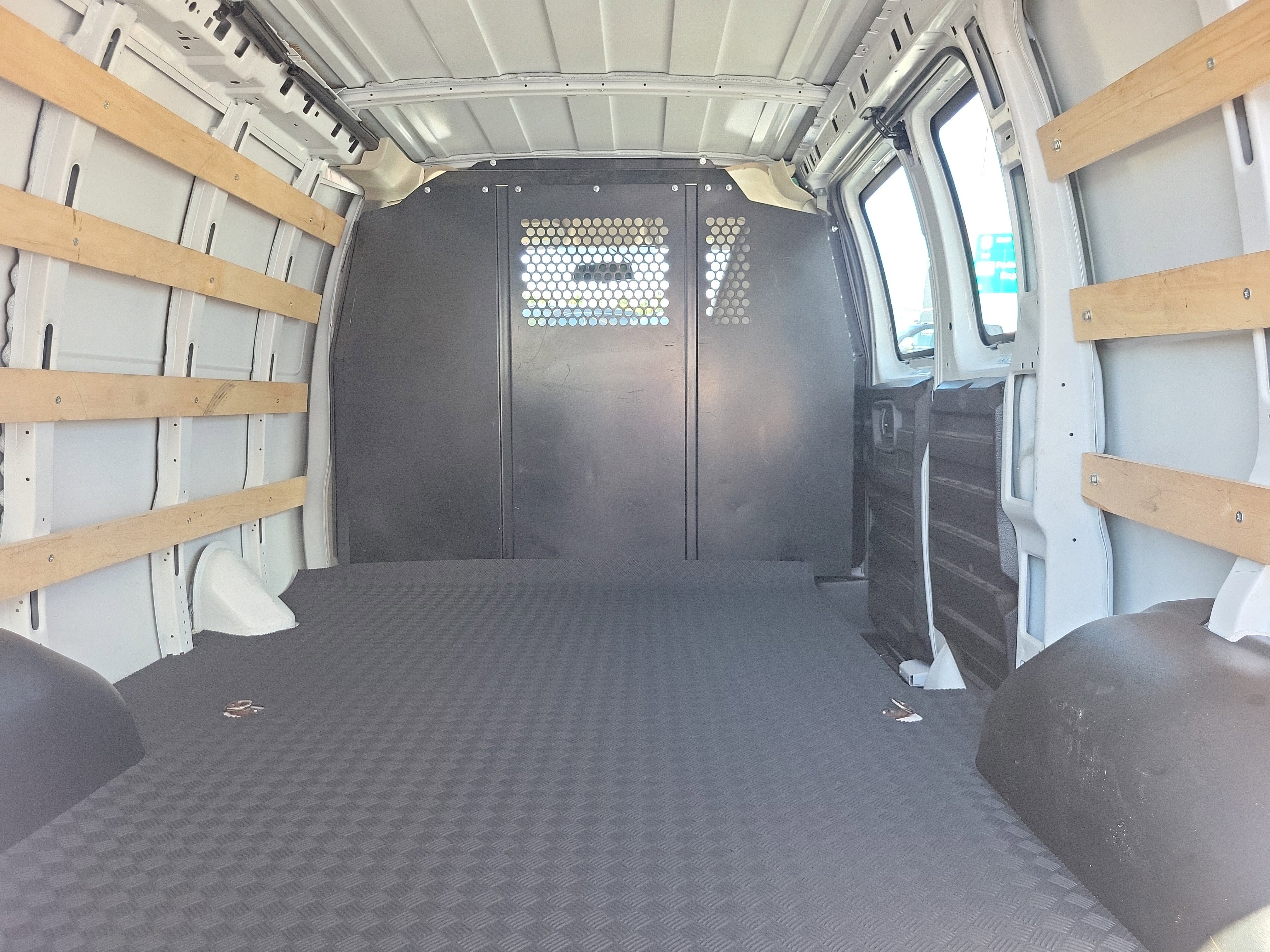 Used 2024 Chevrolet Express 2500 w/ Driver Convenience Package image 12