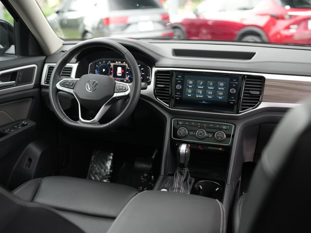 Certified 2023 Volkswagen Atlas SEL AWD/4WD image 29