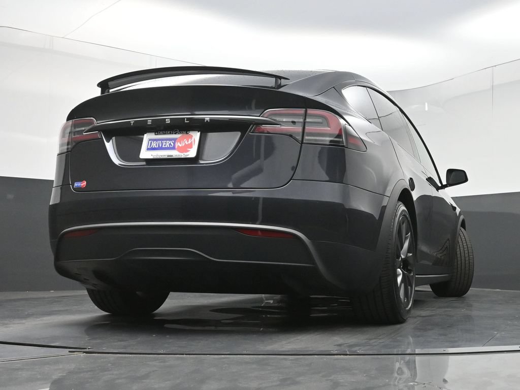 Used 2024 Tesla Model X AWD/4WD image 30