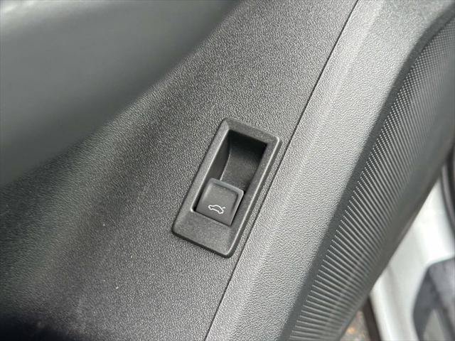 Used 2025 Audi Q5 Prestige AWD/4WD image 21