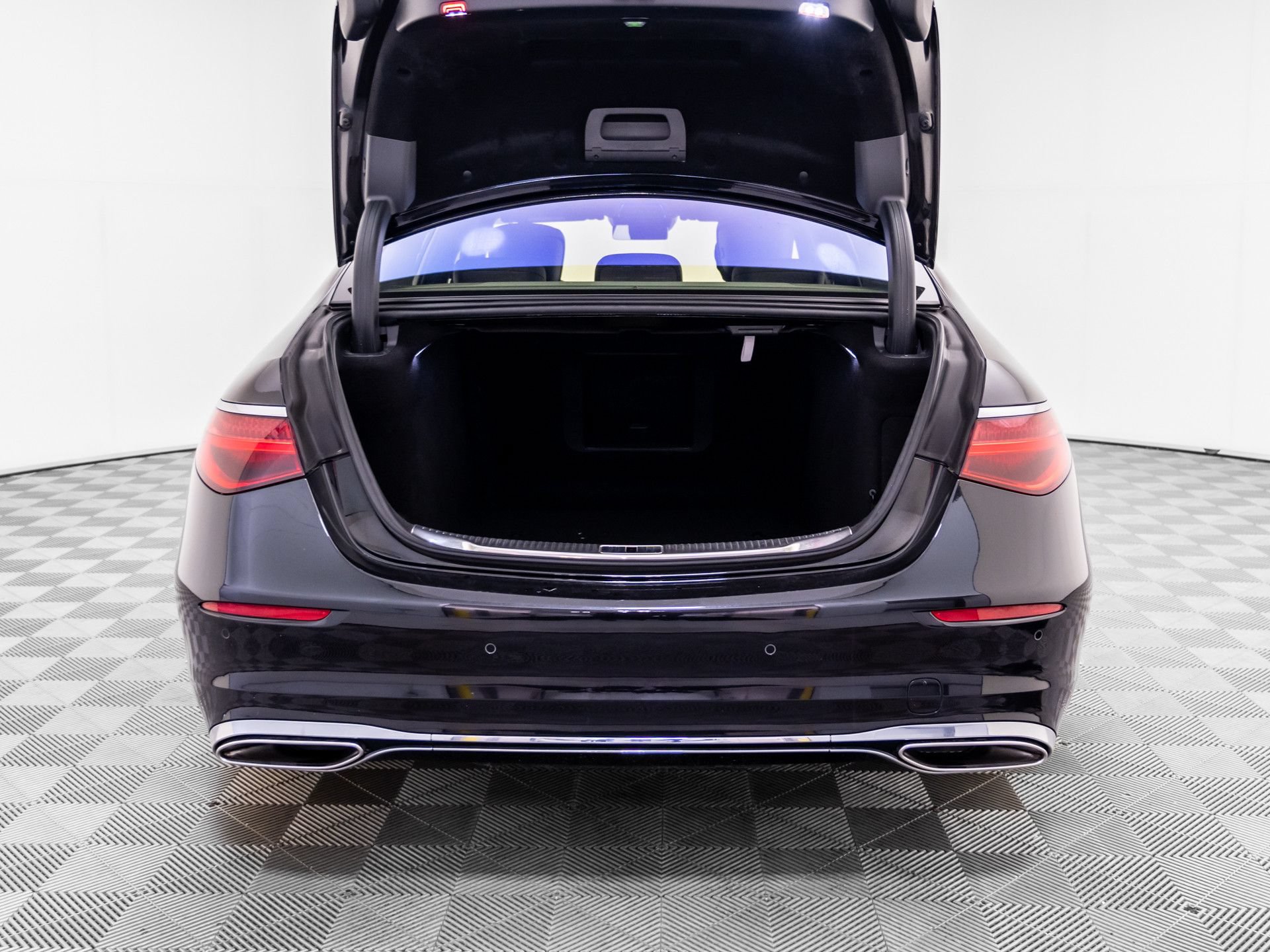 Used 2021 Mercedes-Benz S 580 4MATIC Sedan image 28