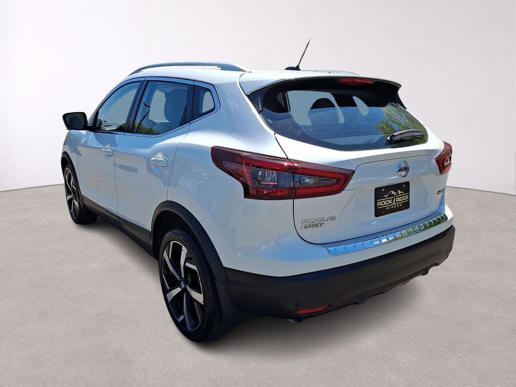 Used 2022 Nissan Rogue Sport SL AWD/4WD image 5