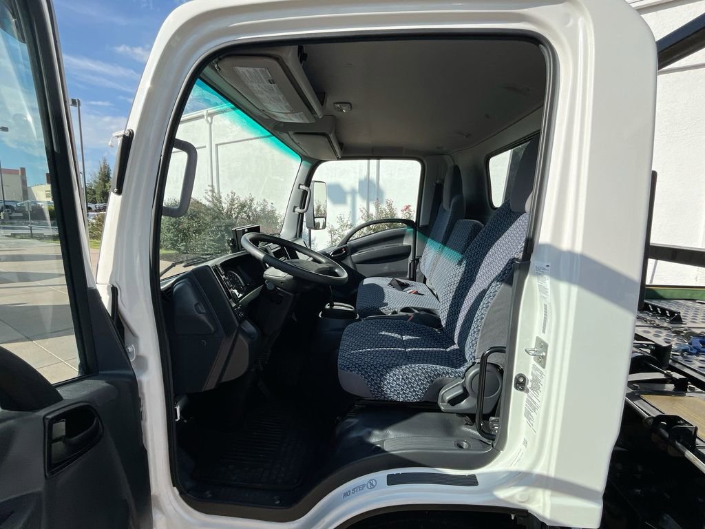 Used 2024 Chevrolet Low Cab Forward 5500XD RWD image 13