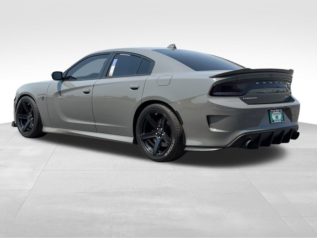 Used 2018 Dodge Charger SRT Hellcat w/ Harman/Kardon Audio Group RWD image 3