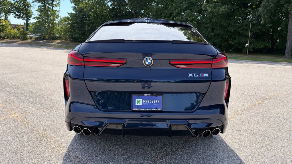 Certified 2022 BMW X6 M w/ Executive Package AWD/4WD image 4