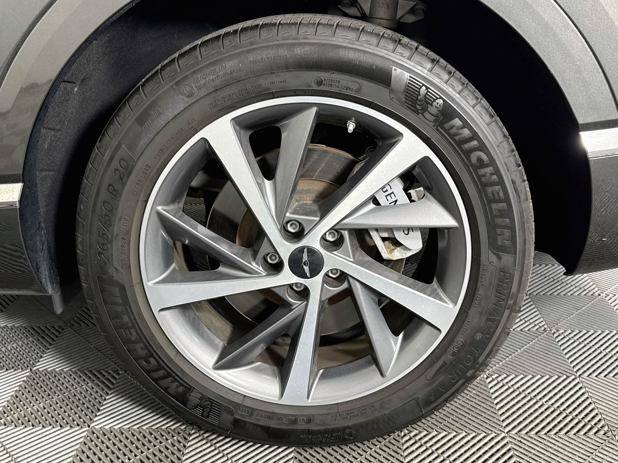 Used 2025 Genesis GV80 2.5T Advanced AWD/4WD image 35