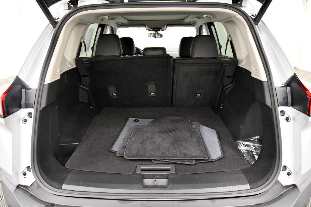 Used 2023 Nissan Rogue SV w/ SV Premium B Package AWD/4WD image 7