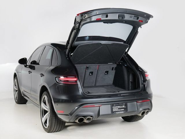 Certified 2025 Porsche Macan S AWD/4WD image 34
