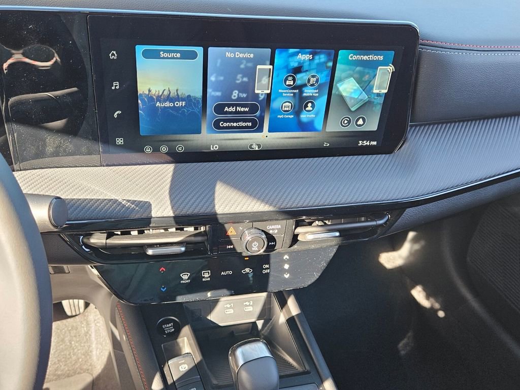 New 2026 Nissan Kicks SR image 19