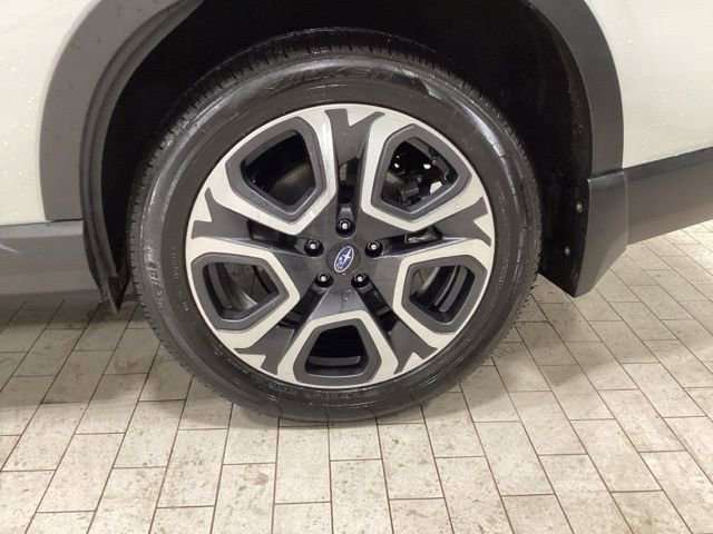 Used 2023 Subaru Ascent Limited image 20