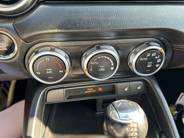 Used 2017 MAZDA MX-5 Miata Grand Touring RWD image 17