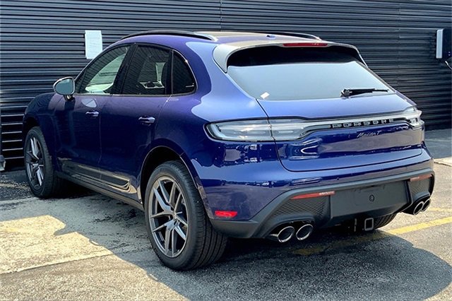 New 2025 Porsche Macan Turbo image 3