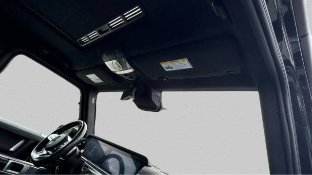 Used 2021 Mercedes-Benz G 550 w/ Exclusive Interior Package image 18