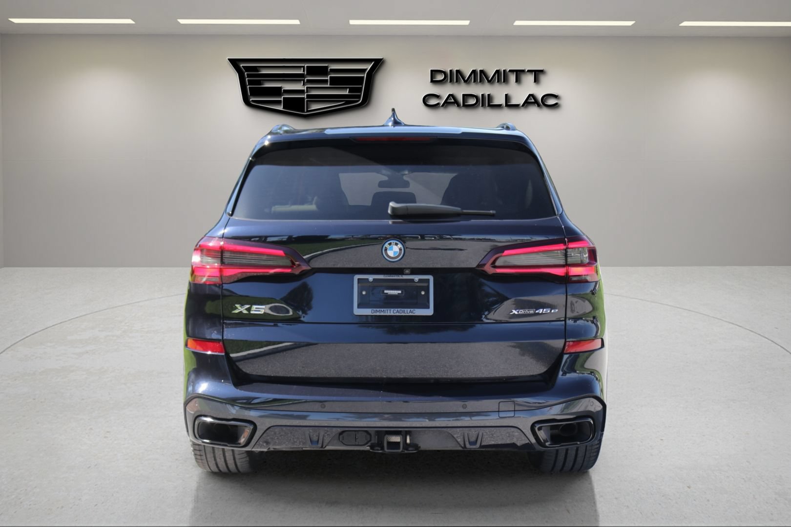 Used 2022 BMW X5 xDrive45e w/ M Sport Package AWD/4WD image 6