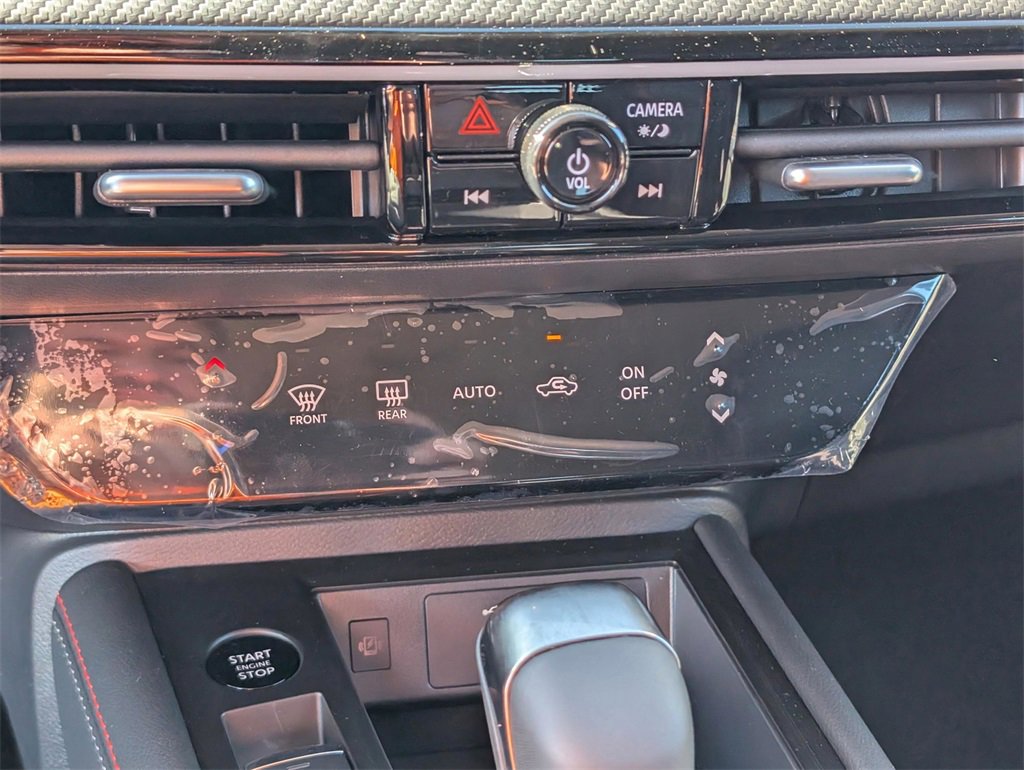 New 2025 Nissan Kicks SR image 26