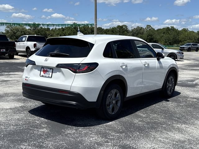 New 2027 Honda HR-V LX image 7