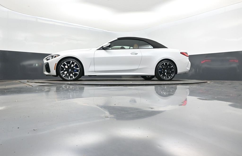 New 2026 BMW 430i Convertible w/ M Sport Package image 33
