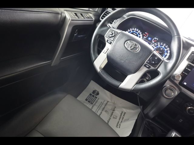 Used 2016 Toyota 4Runner SR5 Premium image 15