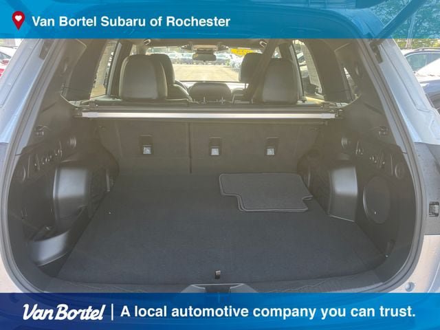 Used 2025 Subaru Forester Limited AWD/4WD image 24